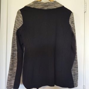 Tunique Sweatshirt Vince Camuto Noire à Clous - Taille L, Neuve Sans étiquettes | Sweat-shirt Femme Style Décontracté Chic